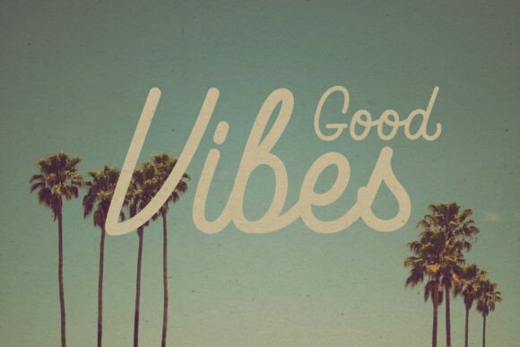 Sumanic-Ranger-Fonts-135091616-2-580x387